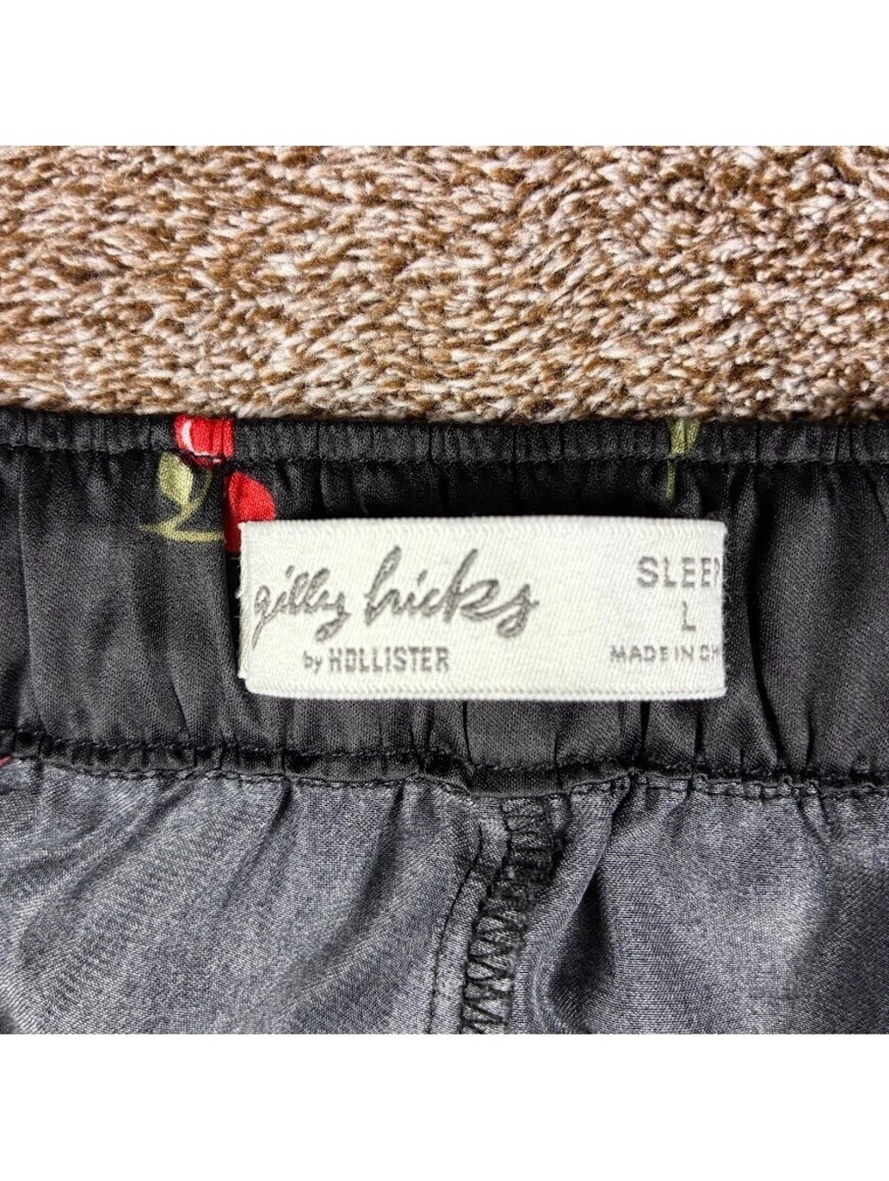 Hollister Gilly Hicks Womens Black Satin Pajama Bottoms Size L - Picture 5 of 6